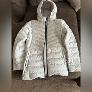 Women’s thin puffer jacket